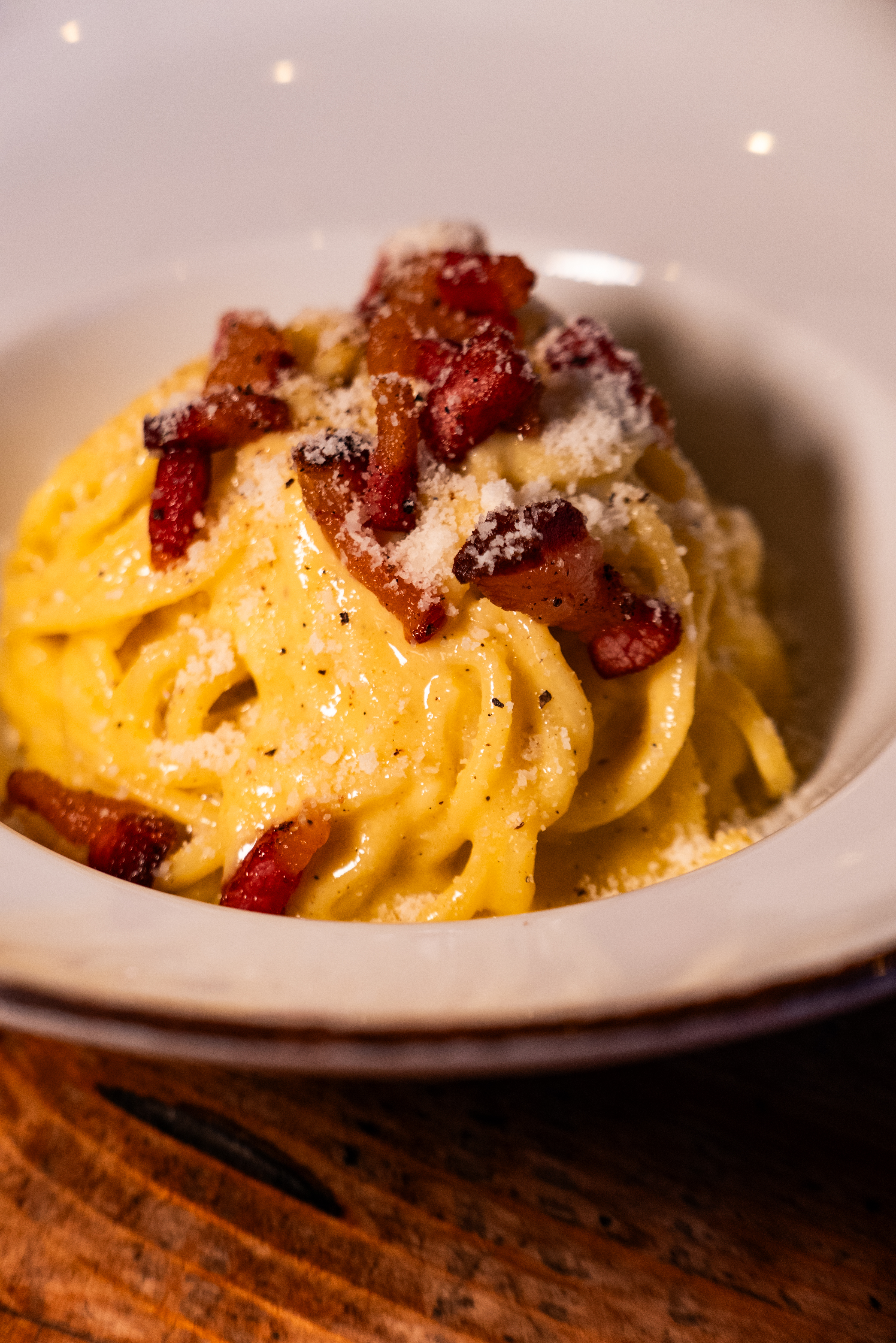 Carbonara con guanciale croccante